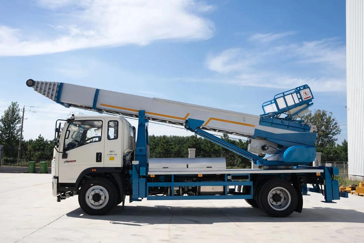 什邡云梯上料车租赁费用