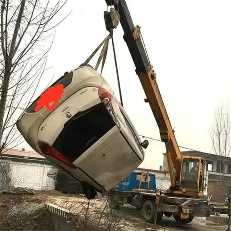 什邡随时待命，吊车24小时道路救援服务全解析