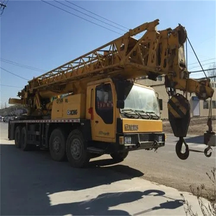 什邡哪里有专业吊车出租